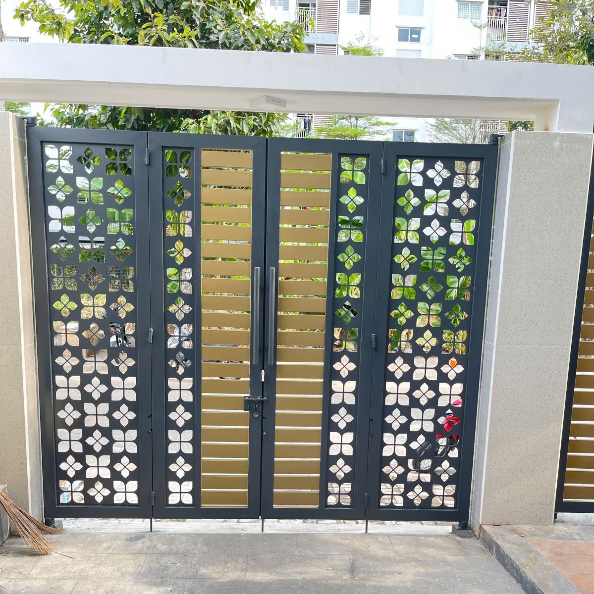 Cửa cổng sắt cnc