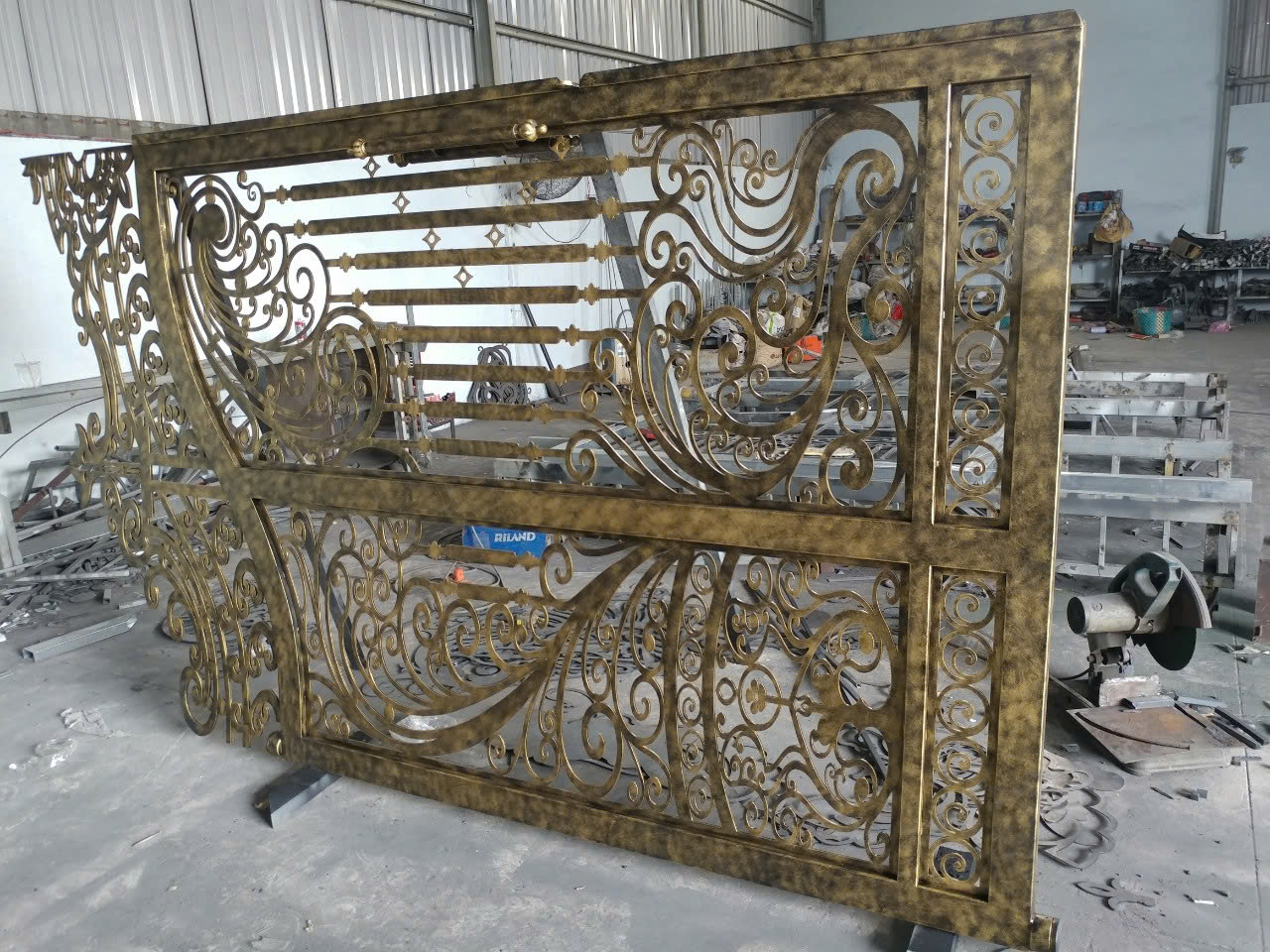 Cửa cổng sắt mỹ thuật cnc